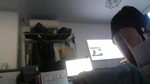 Snapshot of sissyboilooking chatting on 27, 12, 2024 RESPONDS WELL TO ... online show from 27, 12, 2024
