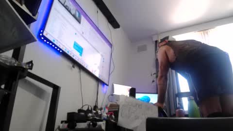 RESPONDS WELL TO ... online show from 18, 1, 2026