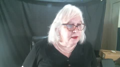 Snapshot of sissydianetx chatting on 11, 1, 2025 Sissy Diane online show from 11, 1, 2025