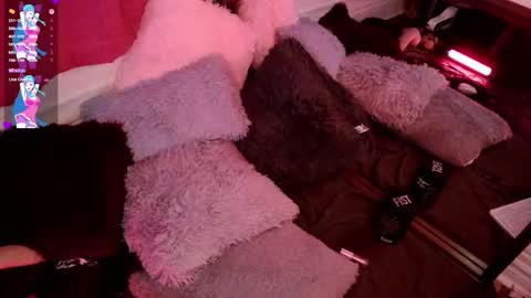 gapingsissyslut online show from 18, 10, 2025