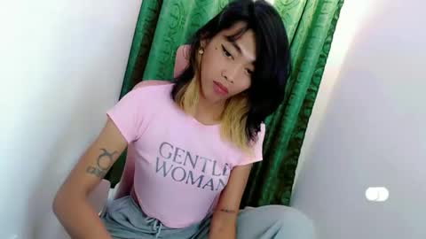 Snapshot of sizka_ford chatting on 4, 10, 2025 Sizka online show from 4, 10, 2025