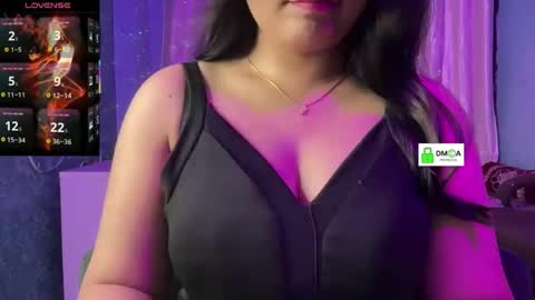 sizzling_zaara online show from 21, 4, 2026