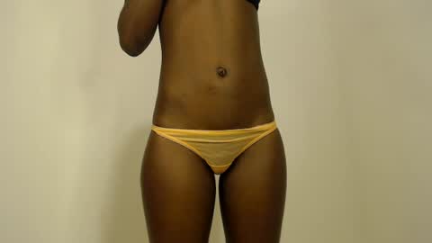 Snapshot of sizzly_ass chatting on 12, 6, 2026 sizzly_ass online show from 12, 6, 2026