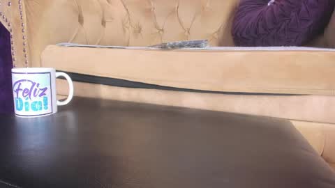 skarlettbarnes online show from 11, 5, 2026