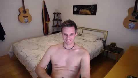 Snapshot of skatejocke chatting on 20, 10, 2025 skatejocke online show from 20, 10, 2025