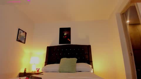 Skay online show from 4, 10, 2025