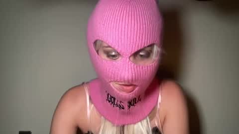 skibunni69xo online show from 18, 9, 2025