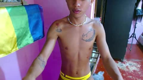 skinny1hugecock27 online show from 7, 4, 2026