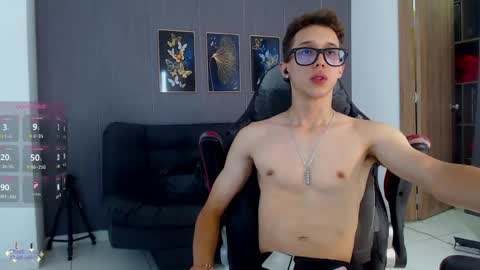 skinny_bigcock20 online show from 14, 5, 2026