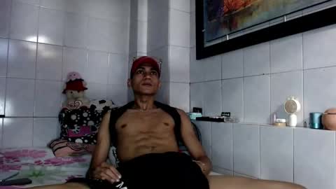 Snapshot of skinny_dominat chatting on 19, 3, 2026 dimy online show from 19, 3, 2026