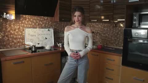 Emily online show from 14, 2, 2025