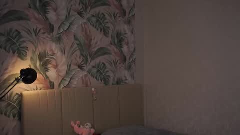 Emily online show from 23, 2, 2025