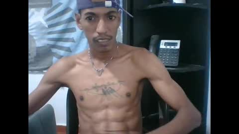 Snapshot of skinny_long_cock chatting on 15, 4, 2026 Albert online show from 15, 4, 2026