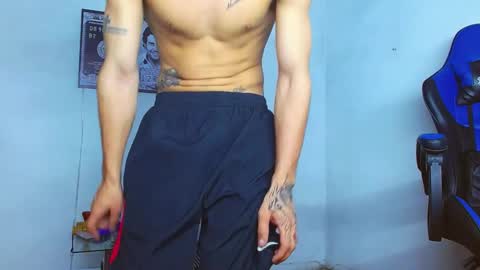 Snapshot of skinny_marked chatting on 5, 12, 2024 skinny marked online show from 5, 12, 2024