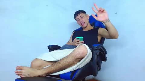 Snapshot of skinny_marked chatting on 7, 12, 2024 skinny marked online show from 7, 12, 2024