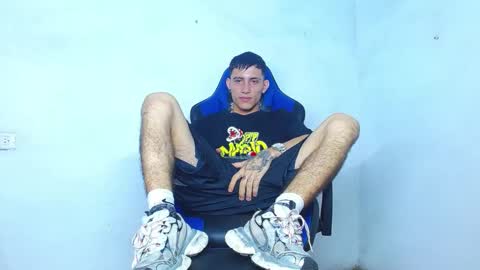 Snapshot of skinny_marked chatting on 8, 12, 2024 skinny marked online show from 8, 12, 2024