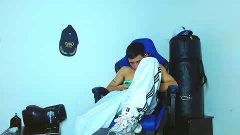 Snapshot of skinny_marked chatting on 15, 1, 2025 skinny marked online show from 15, 1, 2025