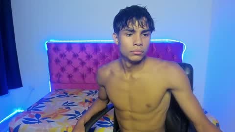 Snapshot of skinny_sam23 chatting on 13, 4, 2026 sam online show from 13, 4, 2026