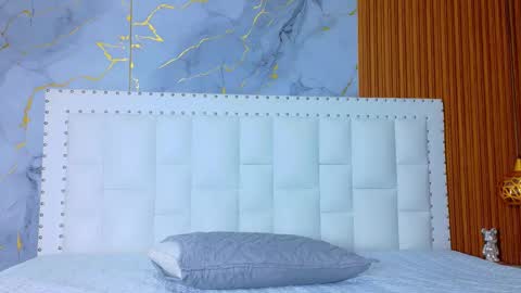 Snapshot of skinnyandcute_ chatting on 28, 9, 2025 Mariah Black  online show from 28, 9, 2025