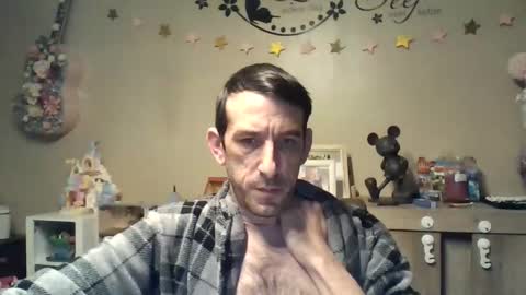 SkinnyBigCock2 online show from 1, 2, 2026