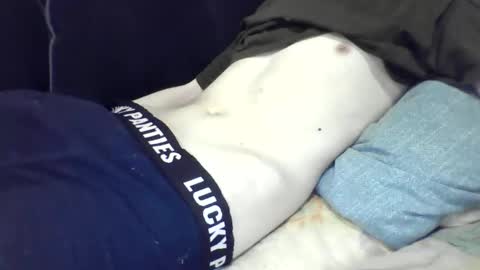 Snapshot of skinnycuteman chatting on 5, 6, 2026 skinnycuteb0y online show from 5, 6, 2026