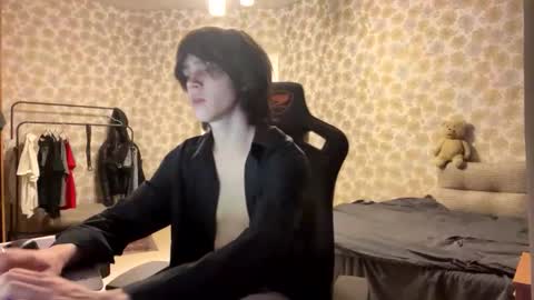 skinnyfitboi online show from 28, 4, 2026