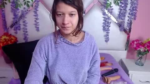 Snapshot of skinnyhorny_ chatting on 3, 12, 2024  SKINNYHORNY   online show from 3, 12, 2024