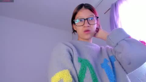 Snapshot of skinnyhorny_ chatting on 4, 7, 2026 SKINNYHORNY online show from 4, 7, 2026