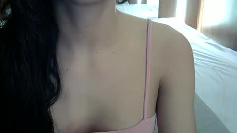 Snapshot of skinnykittencam chatting on 17, 9, 2025 skinnykittencam online show from 17, 9, 2025