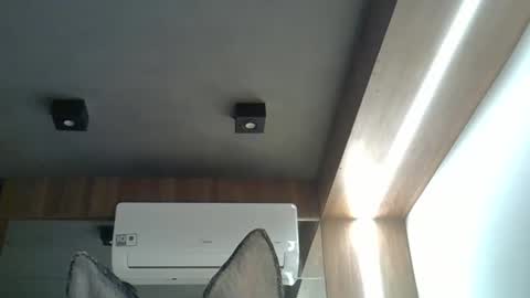 Snapshot of skinnykittencam chatting on 20, 9, 2025 skinnykittencam online show from 20, 9, 2025