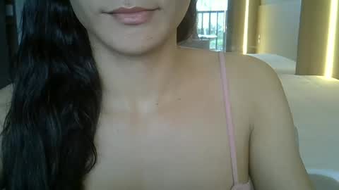 Snapshot of skinnykittencam chatting on 23, 9, 2025 skinnykittencam online show from 23, 9, 2025