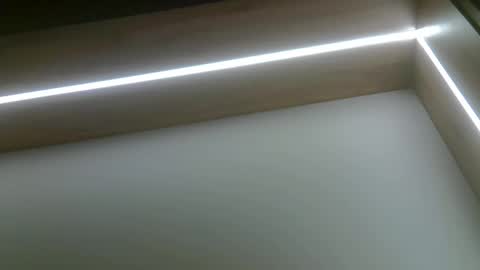 Snapshot of skinnykittencam chatting on 23, 10, 2025 skinnykittencam online show from 23, 10, 2025