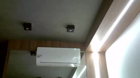 Snapshot of skinnykittencam chatting on 25, 10, 2025 skinnykittencam online show from 25, 10, 2025