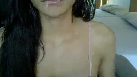 Snapshot of skinnykittencam chatting on 9, 11, 2025 skinnykittencam online show from 9, 11, 2025