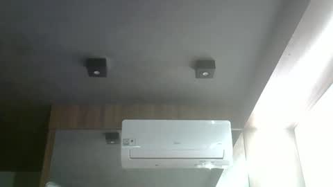 skinnykittencam online show from 10, 5, 2026