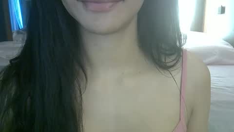 skinnykittencam online show from 15, 5, 2026