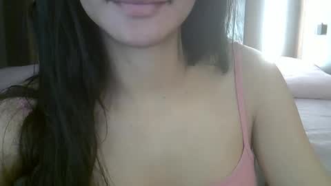 skinnykittencam online show from 16, 5, 2026