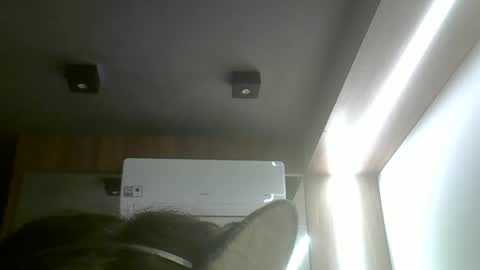 skinnykittencam online show from 19, 5, 2026