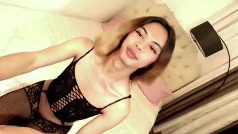 skinnytrans69 online show from 20, 5, 2026