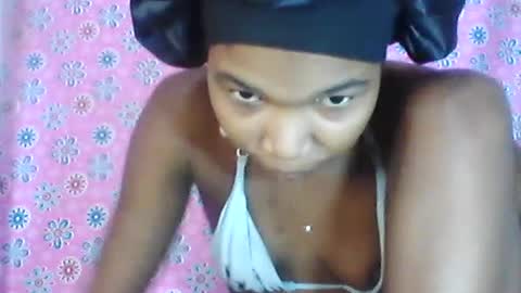 skinygirl2 online show from 20, 6, 2026