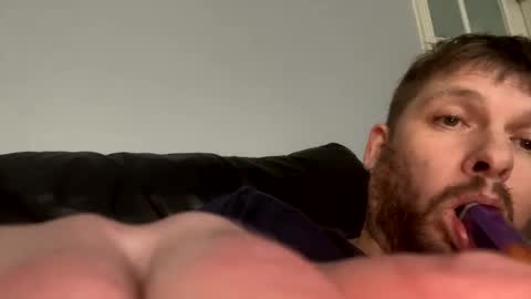 skuzzy25 online show from 14, 2, 2025