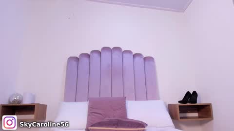 Sky Caroline online show from 15, 2, 2025