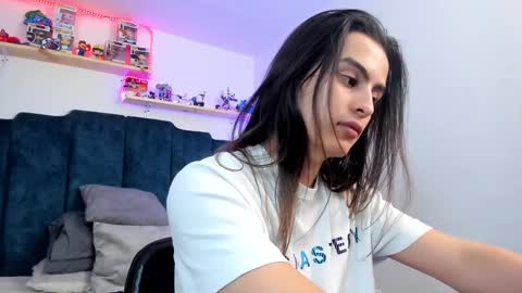 Santiago online show from 21, 1, 2025