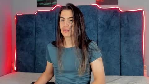 Santiago online show from 1, 11, 2025