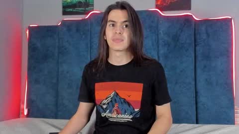 Santiago online show from 3, 11, 2025