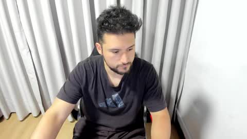 skyblack_ online show from 11, 5, 2026