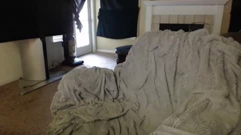 SKYLE   online show from 16, 12, 2025