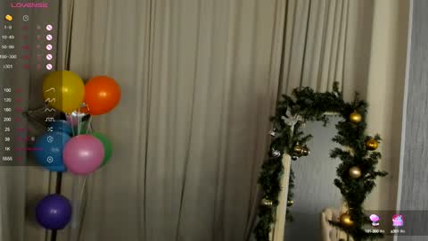 Snapshot of skye_shy chatting on 7, 12, 2024 Skye online show from 7, 12, 2024