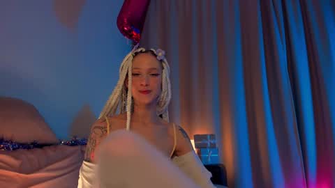 Snapshot of skyewavy chatting on 16, 12, 2024 online show from 16, 12, 2024