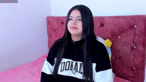 Snapshot of skyhotgirl chatting on 3, 7, 2026 Sky online show from 3, 7, 2026